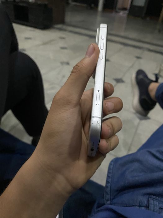 Iphone 17pro 256tali Srochni