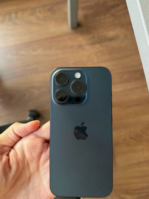 iPhone 15 Pro 256GB Blue Titanium