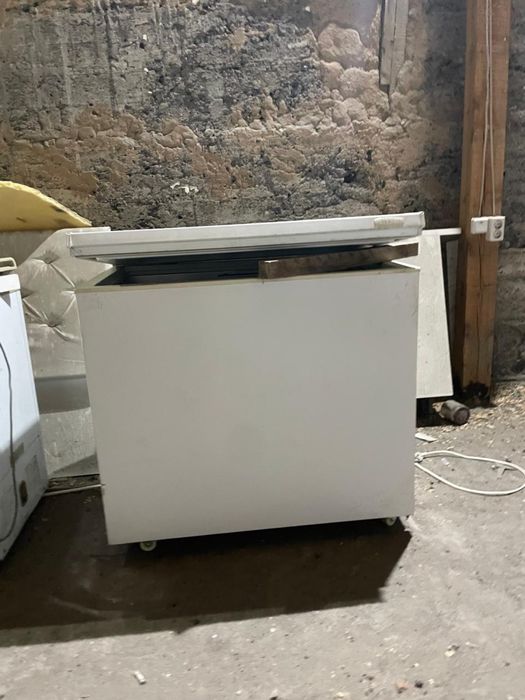 Продам морозильные камеры