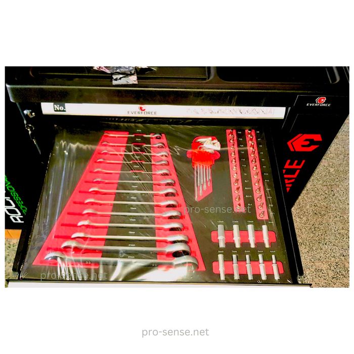 Шкаф с Инструменти 6 Отделения 4 Пълно Оборудвани Чекмеджета EVERFORCE