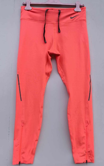 Nike оригинален дамски клин нов жесток коралов електриков цвят М/Л раз