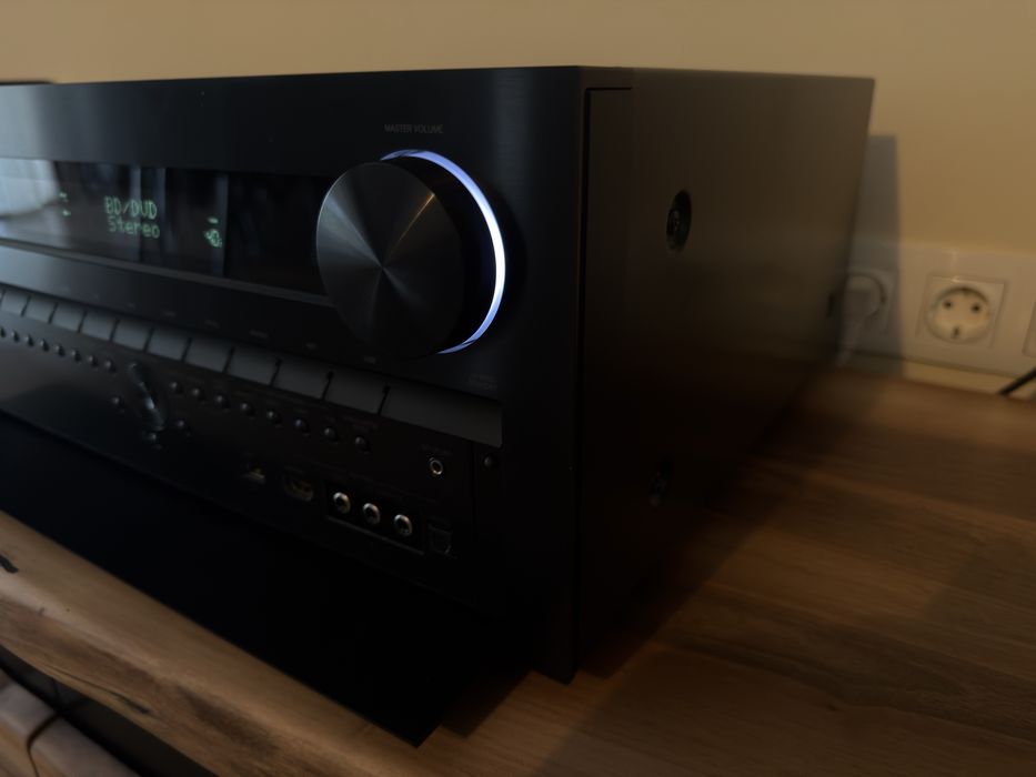 Onkyo tx-nr818 , new DSP