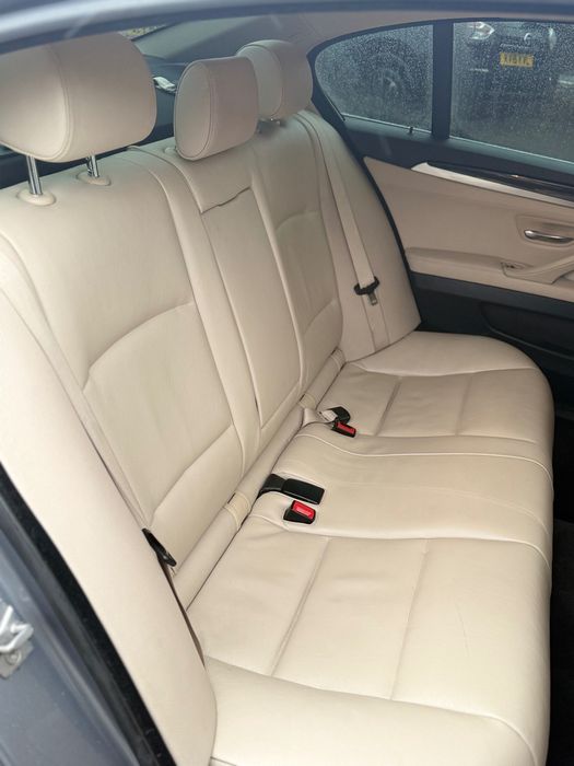BMW seria 520D 2011