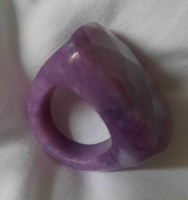 Масивен пръстен от аметист