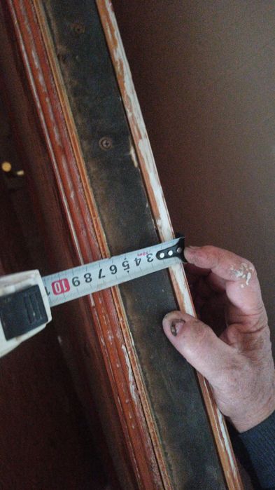 Продам металлическую дверь