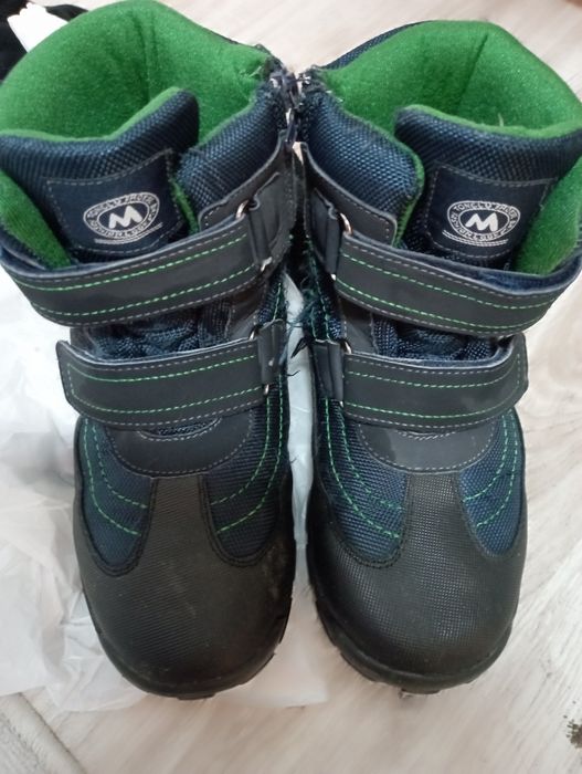Продам сапоги зимние на мальчика