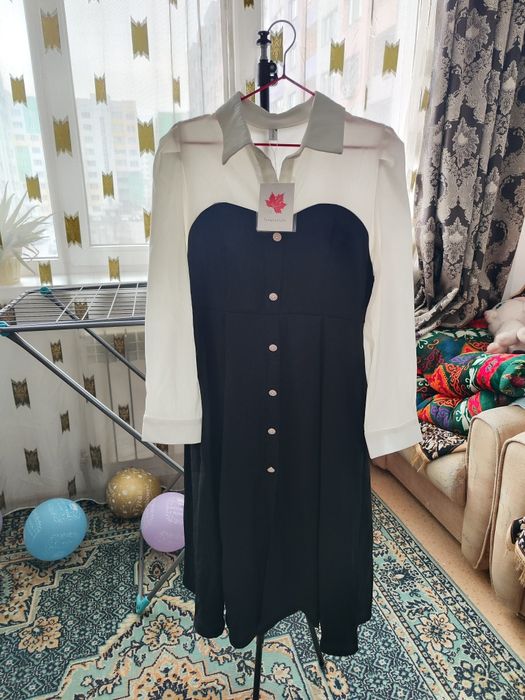 Продам платья 2 новые и 2 один раз одевала