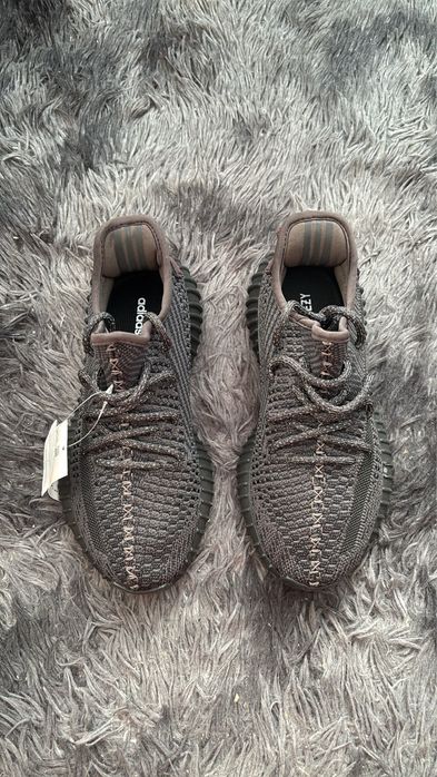 Yeezy pt alergare