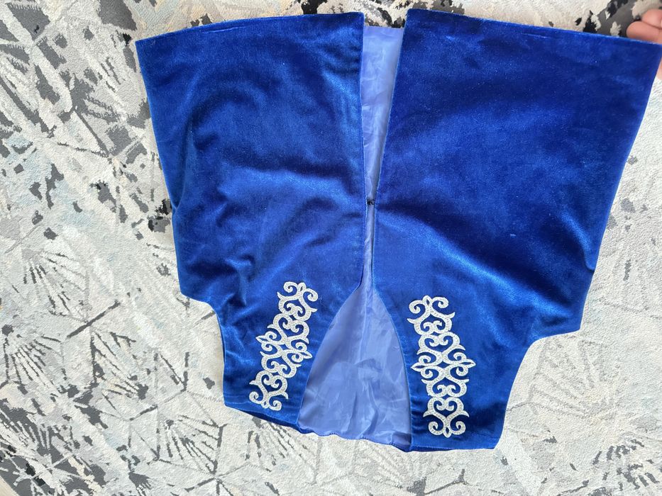 Қазақша желетка 9-10 жас ұлдарға