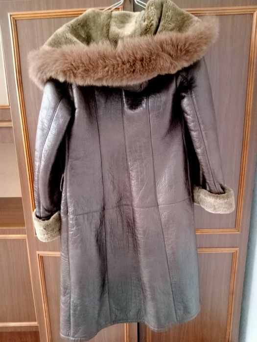 Продам дубленку натуральный мех