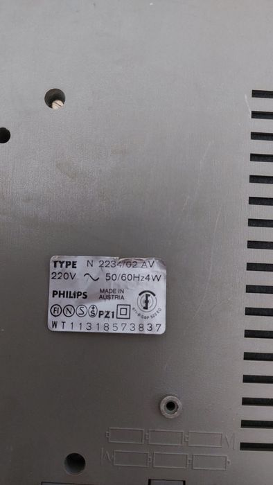 Ретромагнитофон в рабочем состоянии