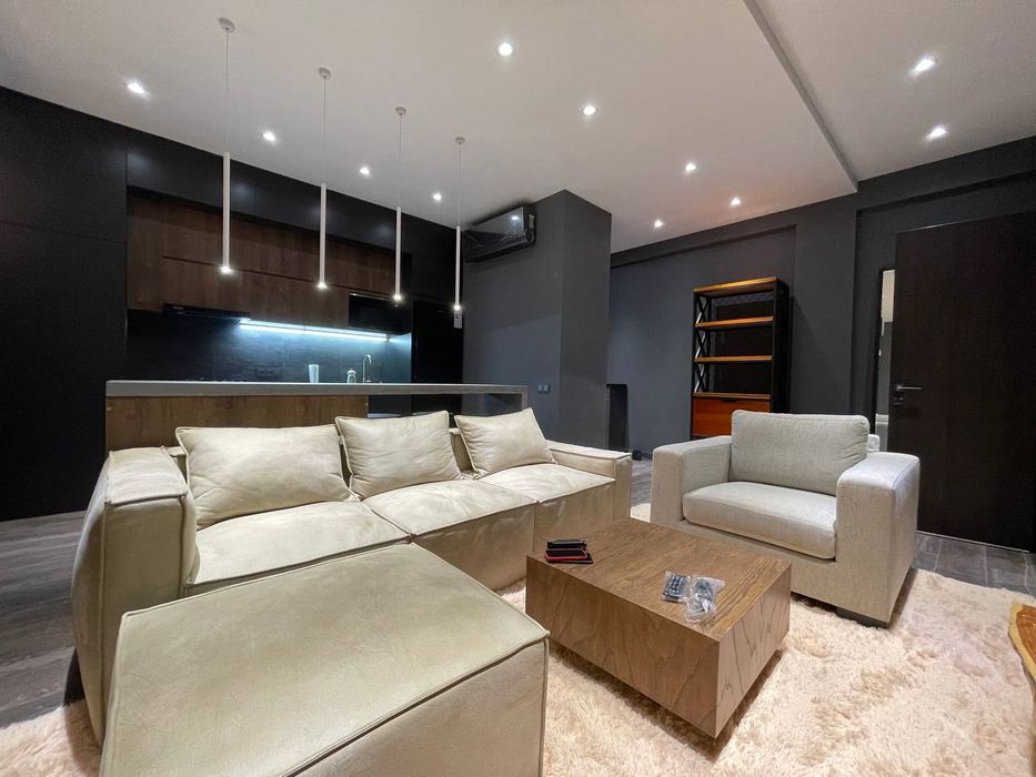 Аренда 2/7/8. Алайский рынок