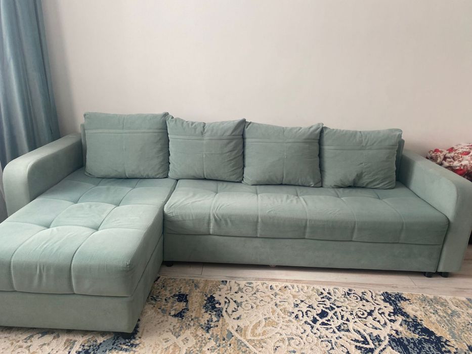 Продам диван в хорошем состояний