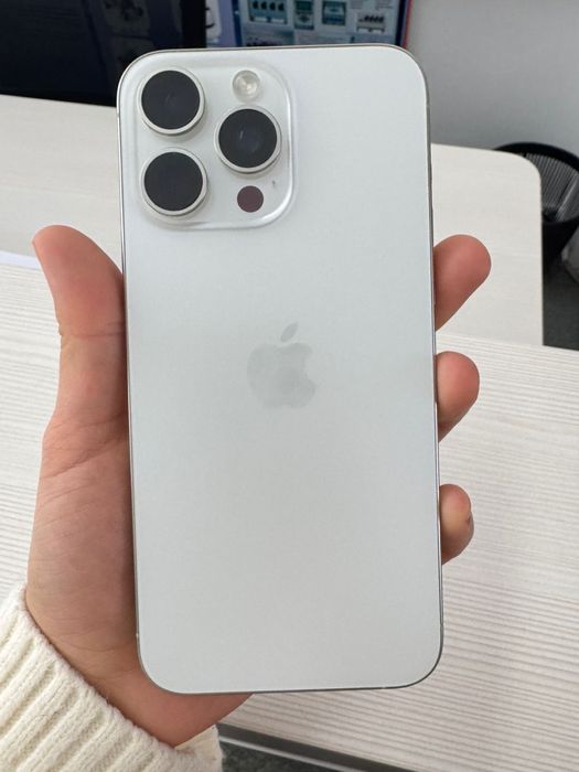 Продам iPhone 15 Pro max