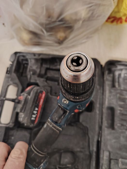 Продам Шуруповерт VIMAX