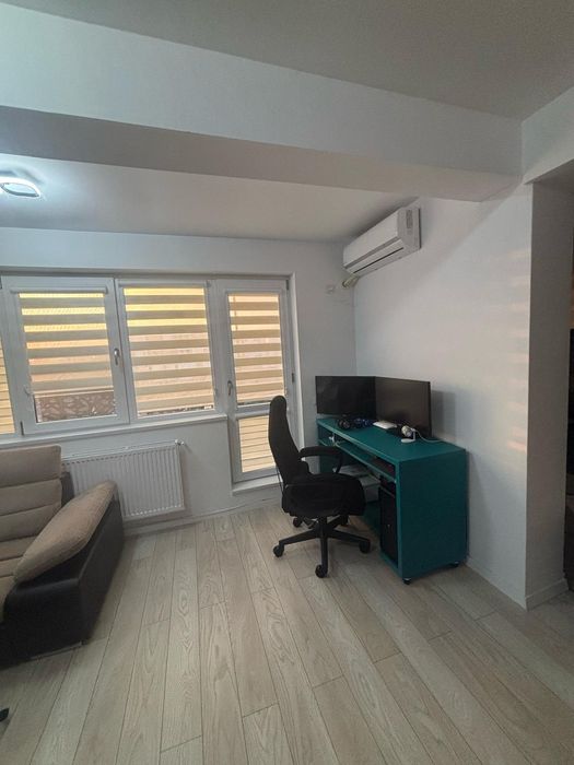 Apartament cu parcare în Apărătorii Patriei_de vânzare
