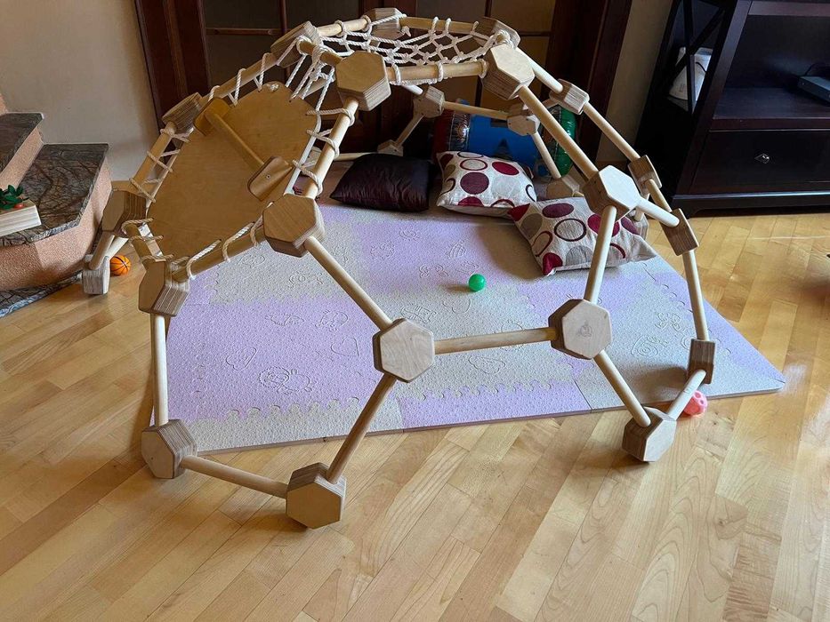 Dom de catarat 2-7 ani