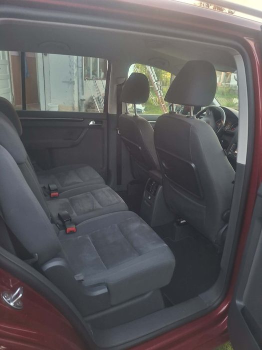 VOLKSWAGEN Touran 2011 — imagine 5