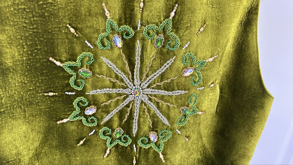 Кажекей ұзын айна тылқы астарымен