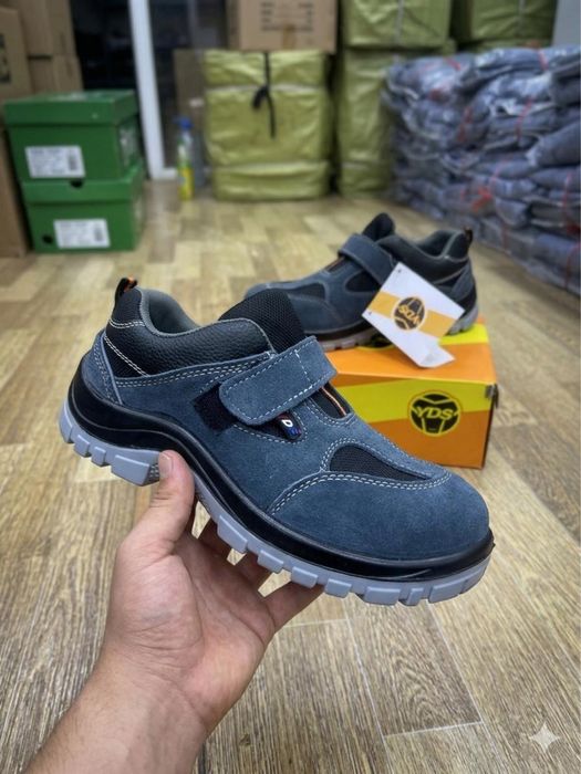 Спецобуь спецкроссовка спецботинка берцы