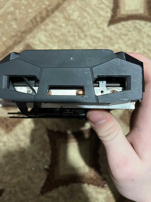 видеокарта AORUS RX 580 8GB