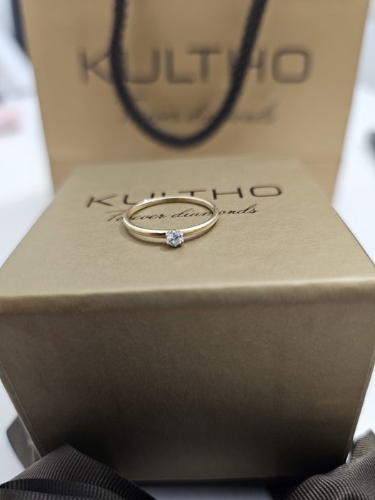 Inel de logodnă din aur de 14k cu diamant