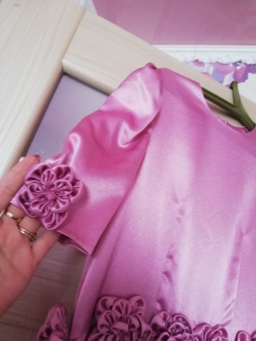 Платье сшито на заказ