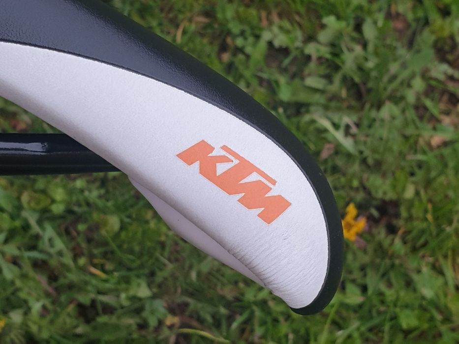 Sa KTM bicicleta