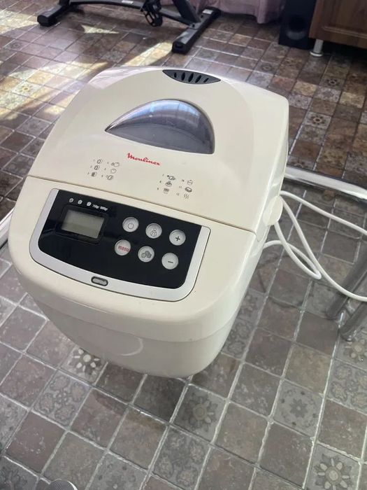 Aparat paine Moulinex ca nou