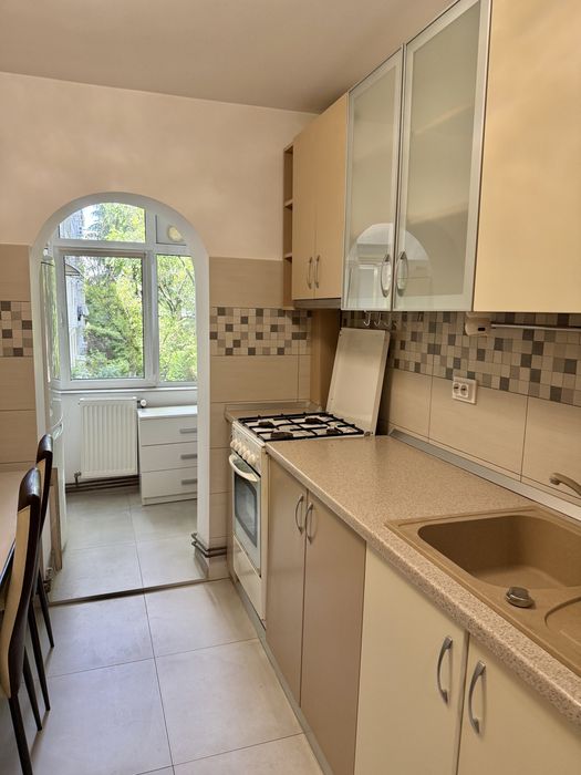 Apartament 2 camere închiriere