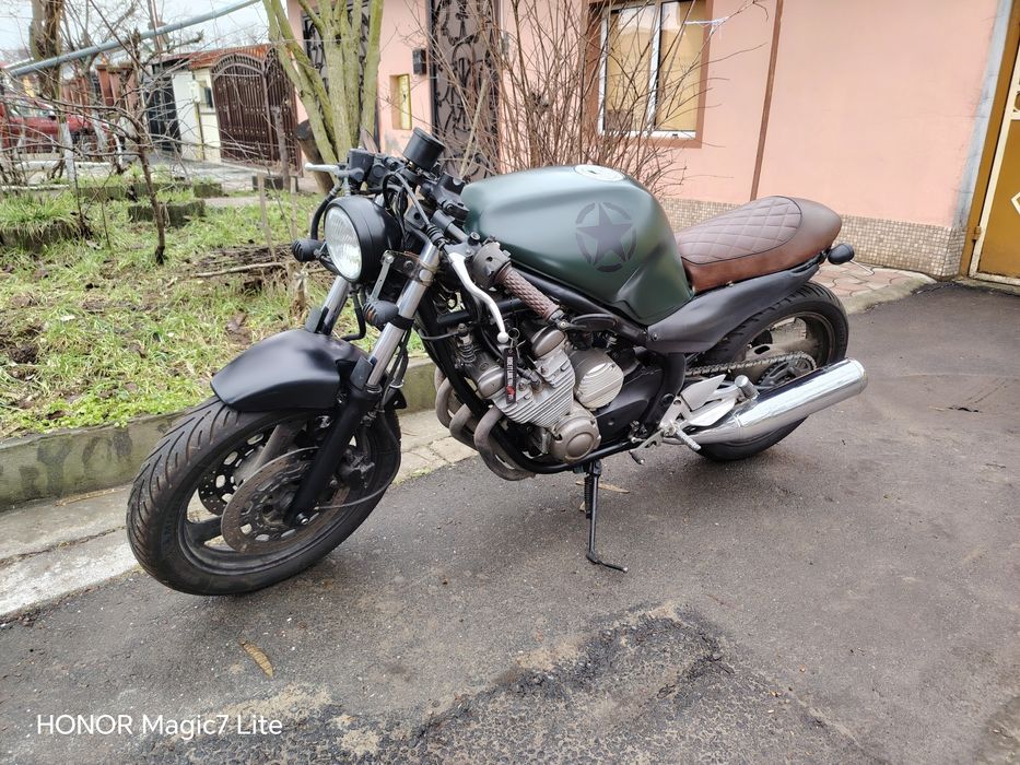 Vând Yamaha XJ 600 Cafe racer