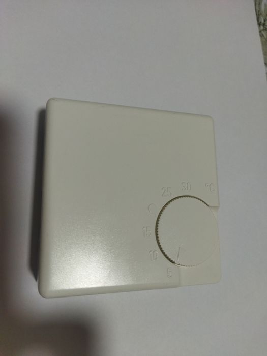 EBERLE комнатный регулятор температуры 5/30