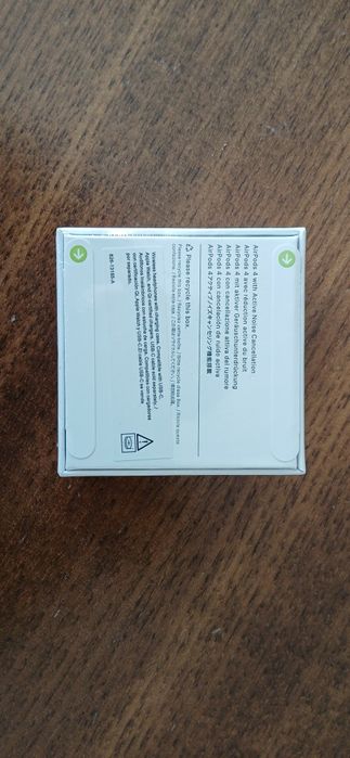 Apple airpods 4th gen anc