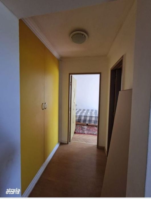 cv 151 C.Porumbescu-Zona RFN, apartament 2 camere — fotografia 3