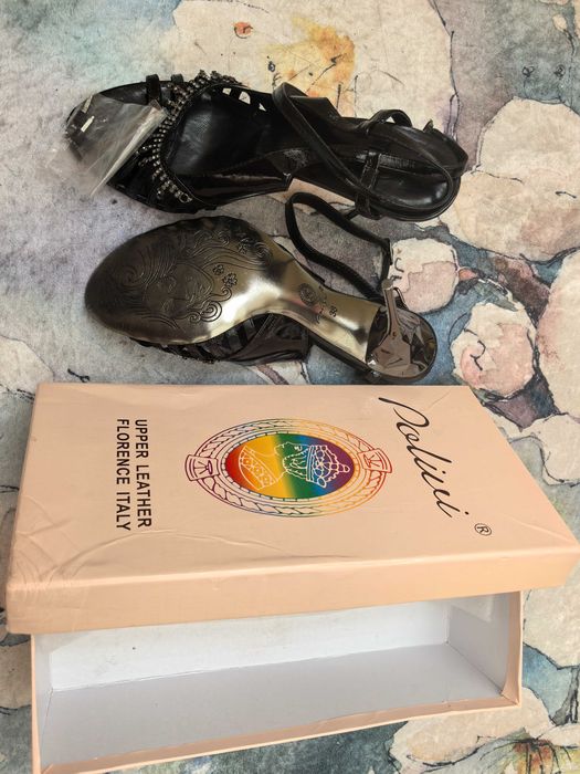 Официални сандали на висок ток