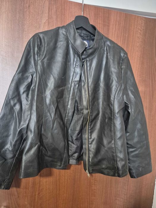 Geaca de piele naturala