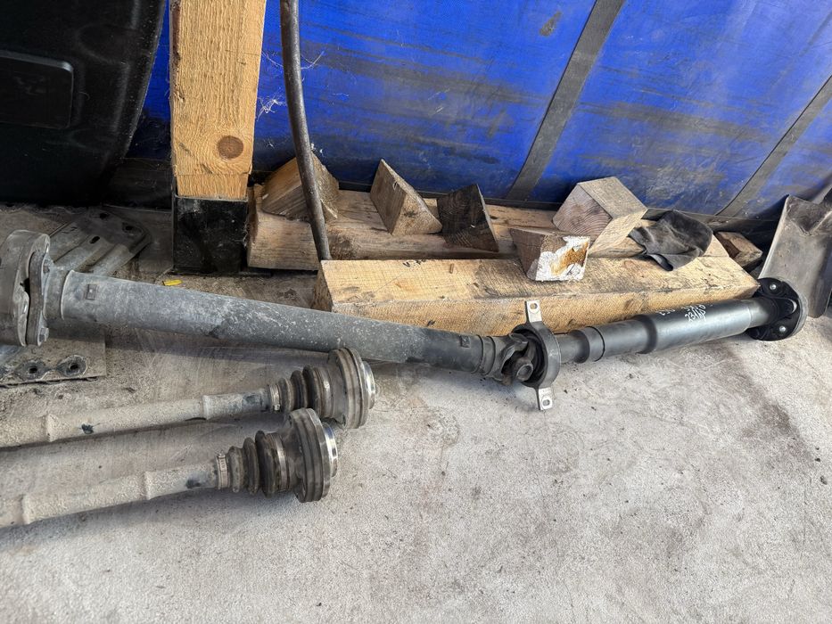 Бмв е90 е91 кардан полуоска диференциал