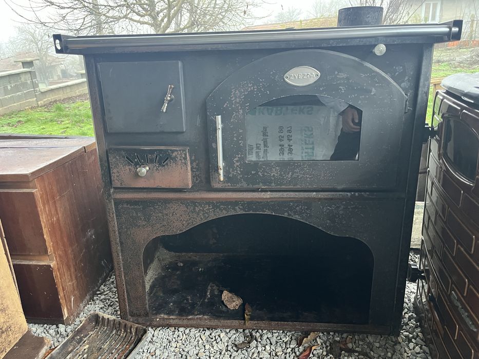 Печка на дърва с фурна