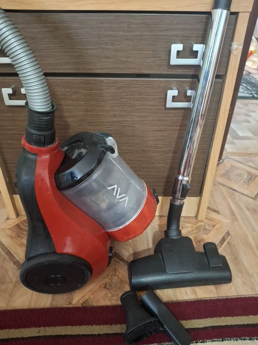 Пылесос рабочий б/у