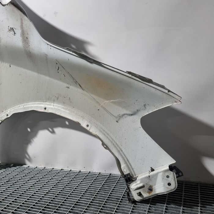 Aripa Stanga Fata Suzuki SX4 S - Cross II 2013 - 2016 4 Usi Alb ZNL (1410)