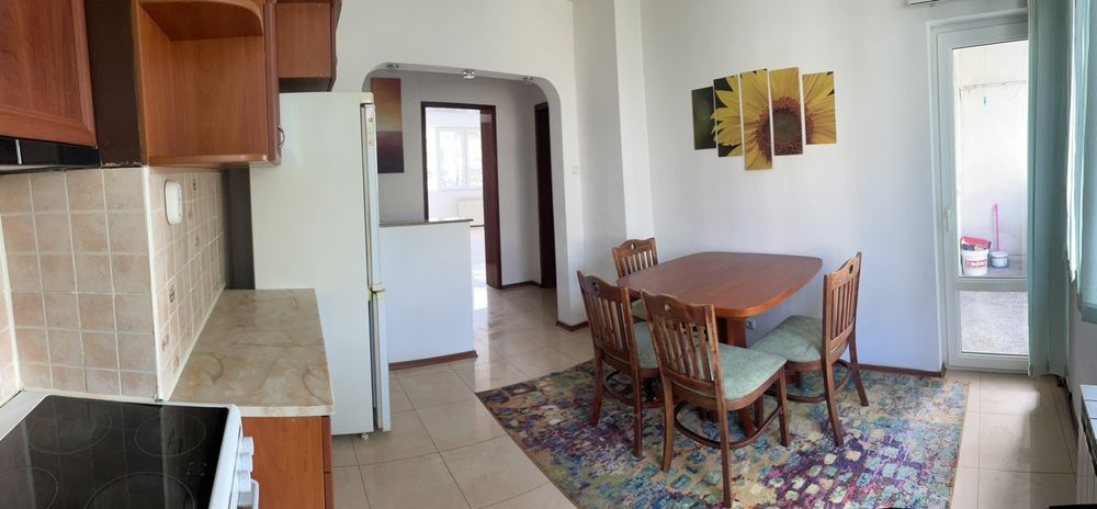 Продава се Тристаен апартамент в Перник, Център - 100 кв.м за 1400 €/кв.м - Снимка #5