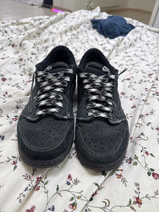 Jordan 1 Travis Scott Phantom 43