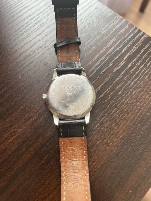 Наручные часы Tissot classic