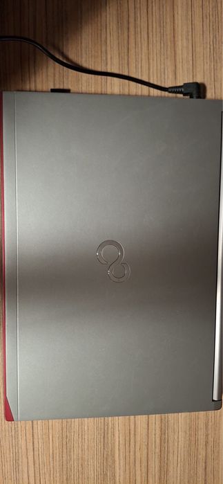Vand Laptop Fujitsu