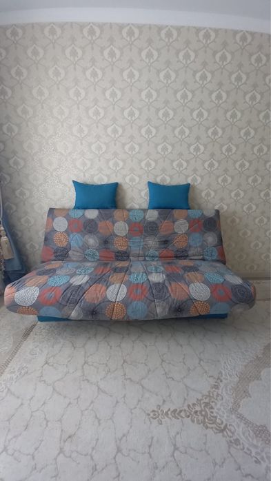 Диван отличного состояния