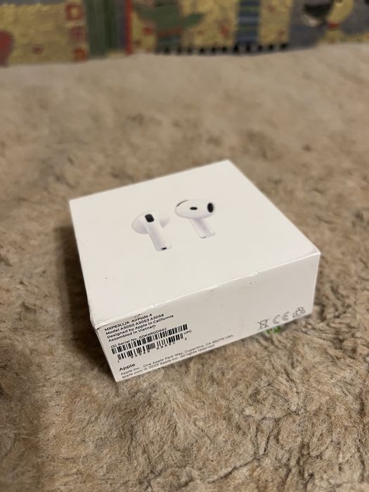 Airpods 4 Active Noise Cancellation