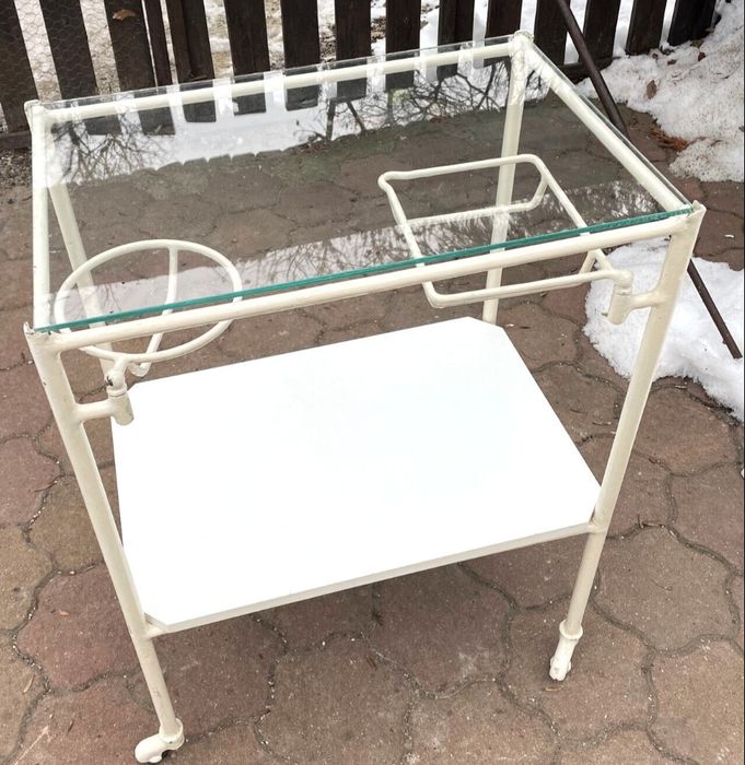 Scaune Biedermeier 3 bucati.Masa metalic medical