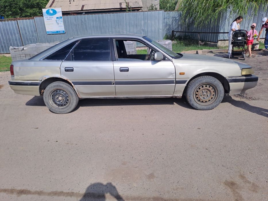 Прдам машину мазда 626