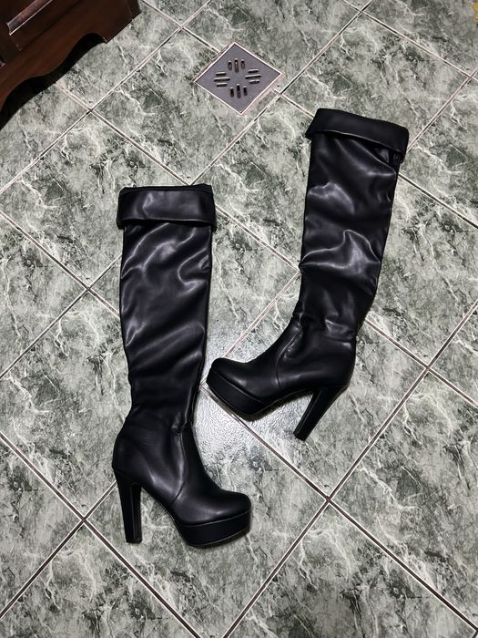 Cizme din piele naturala , marimea 40