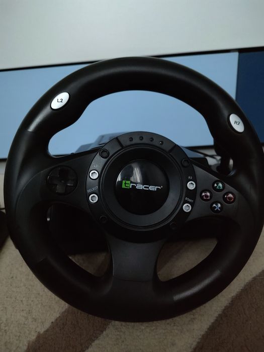 Volan de gaming trace